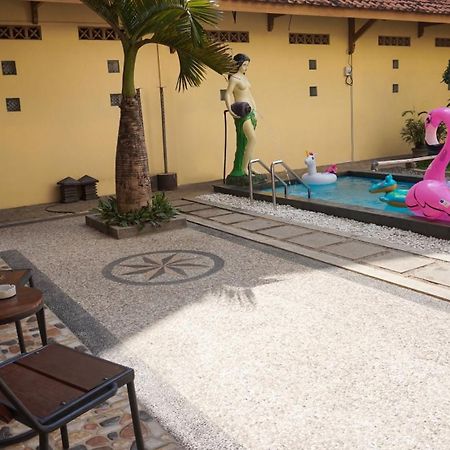 Roemah Canting Homestay Yogyakarta Exterior foto