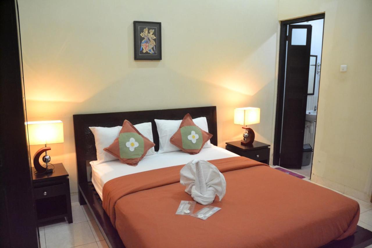 Roemah Canting Homestay Yogyakarta Exterior foto