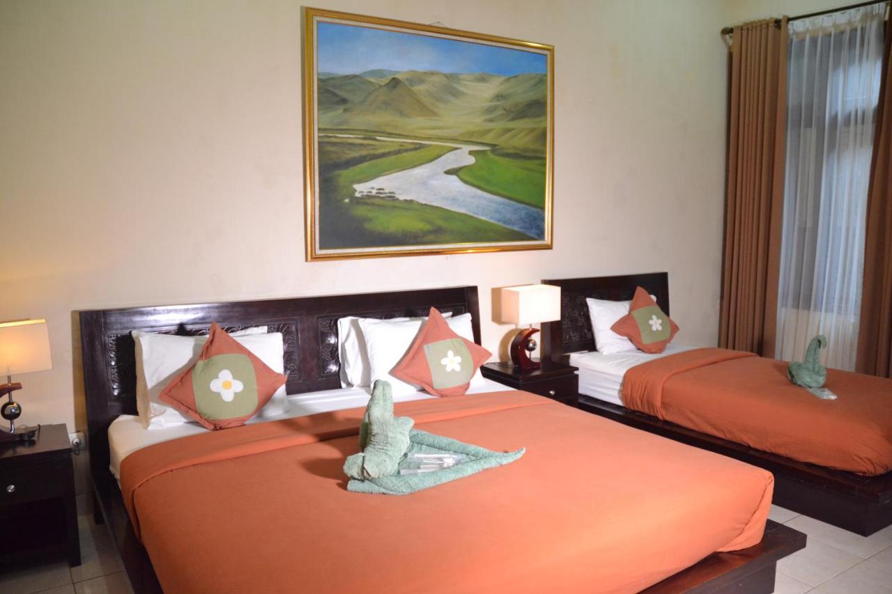Roemah Canting Homestay Yogyakarta Exterior foto